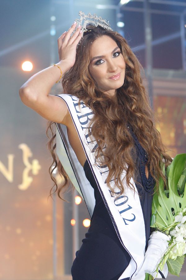  الأميركية أوليفيا كالبو تفوز بلقب ملكة جمال الكون 2012 صور Rina-chibany-miss-lebanon-2012-miss-universe-2012